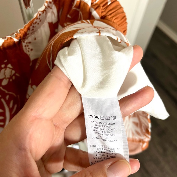 Paper Crane Cropped Blouse - Picture 6 of 6